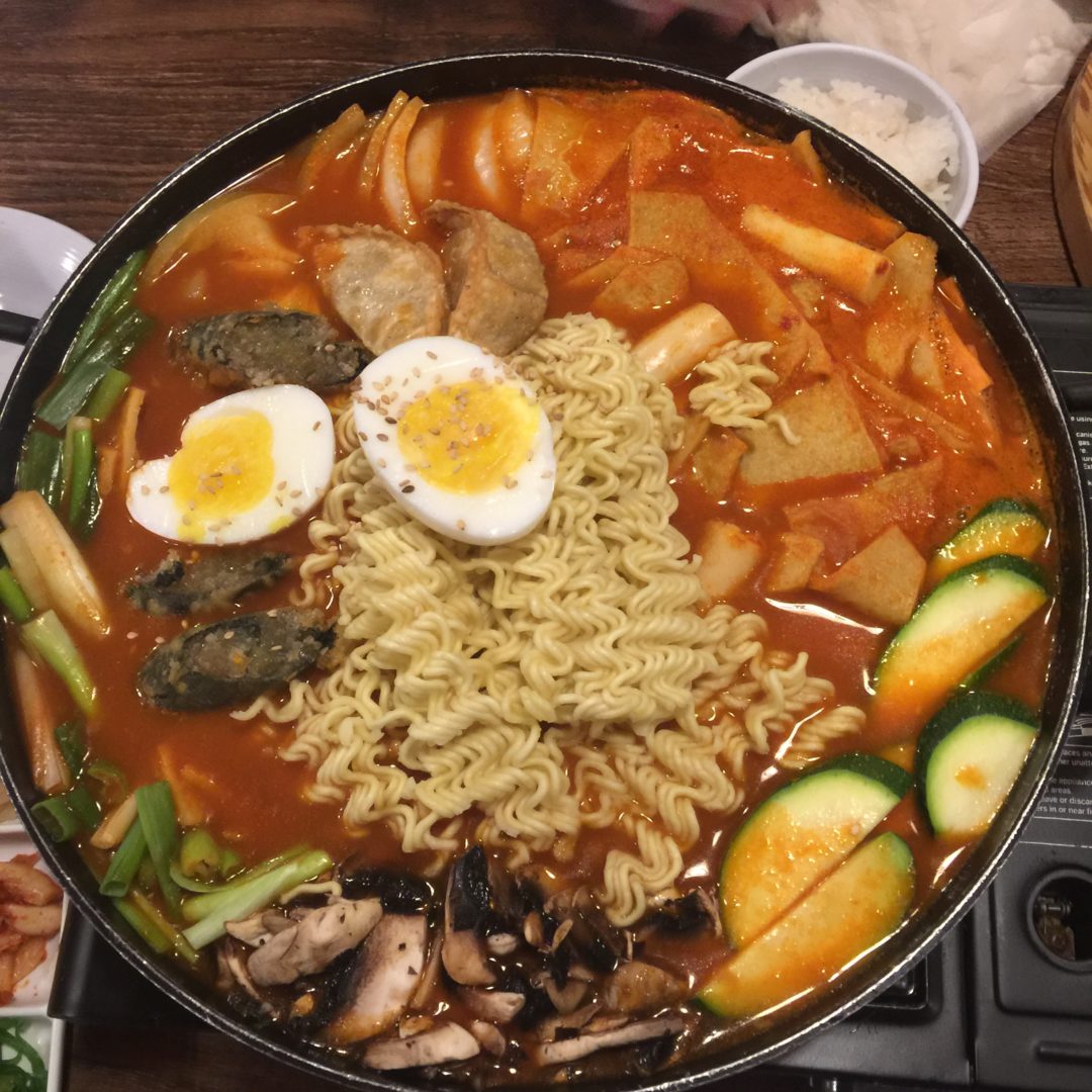 Spicy rice cake hot pot * Halifax ReTales
