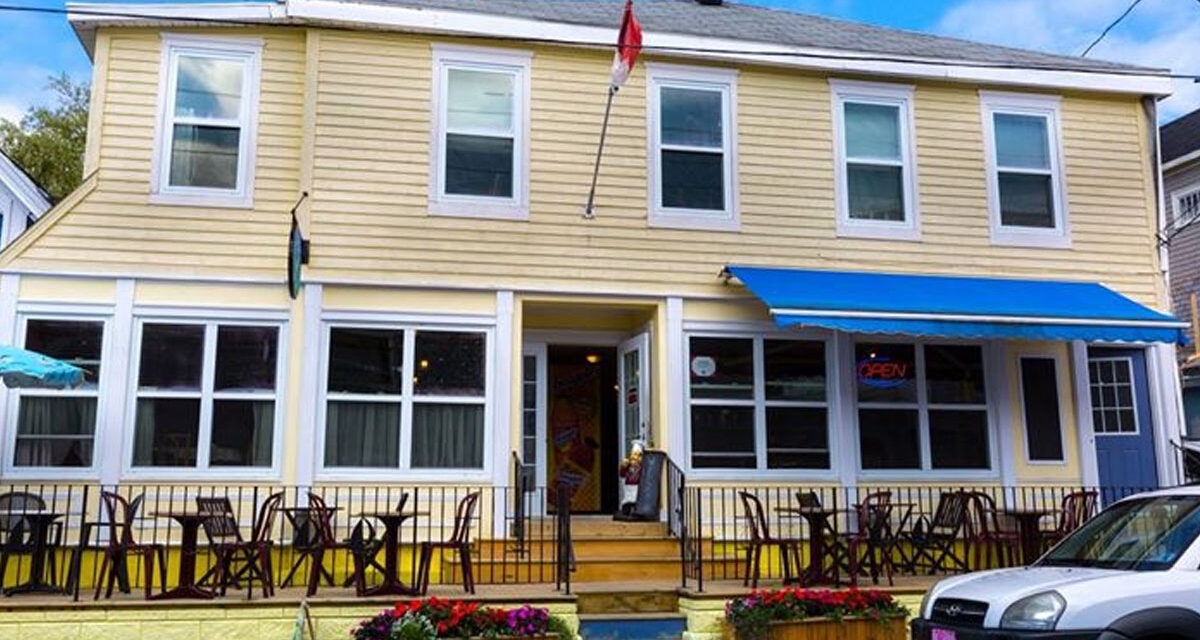 Chain Pizza in Dartmouth